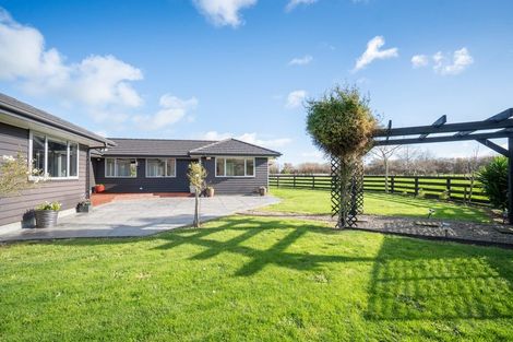 Photo of property in 222 Oroua Road, Kairanga, Palmerston North, 4475