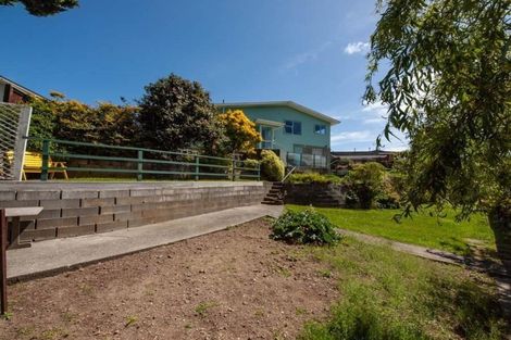 Photo of property in 46 Cranwell Street, Churton Park, Wellington, 6037