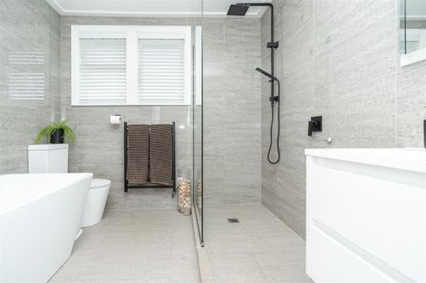 Photo of property in 4 Robertson Place, Rukuhia, Hamilton, 3282