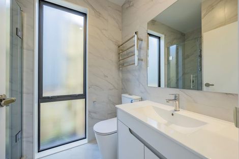 Photo of property in 14 Oopunga Road, Pukekohe, 2120