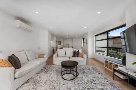 Photo of property in 94a Ireland Road, Mount Wellington, Auckland, 1060