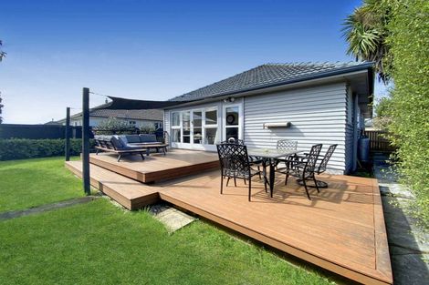 Photo of property in 162 Halswell Road, Hillmorton, Christchurch, 8025