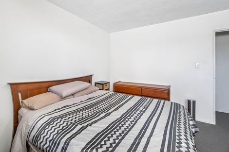 Photo of property in 1/6a Chipping Lane, Redwood, Christchurch, 8051