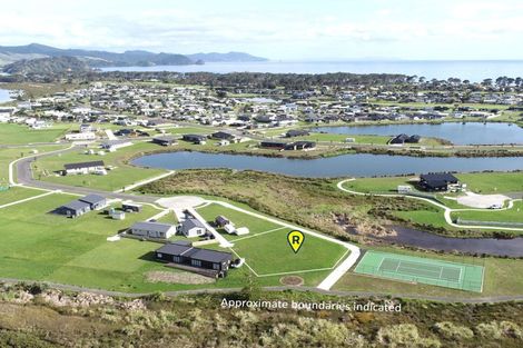 Photo of property in 42 Taniwha Place, Matarangi, 3592