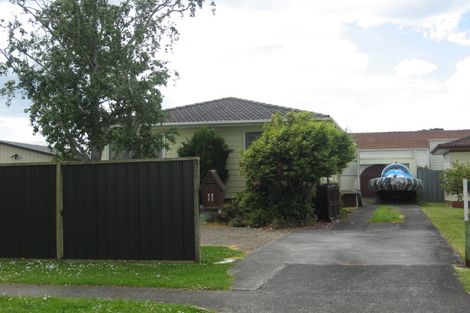 Photo of property in 11 Benton Place, Manurewa, Auckland, 2102
