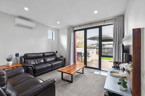 Photo of property in 14 Dignity Street, Papakura, 2110