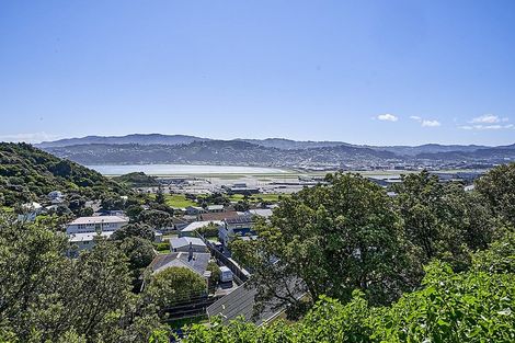 Photo of property in 25 Tukanae Street, Strathmore Park, Wellington, 6022