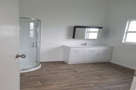 Photo of property in 81 De Lautour Road, Inner Kaiti, Gisborne, 4010