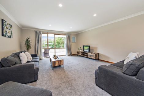 Photo of property in 10 Weston Way, Lincoln, 7608