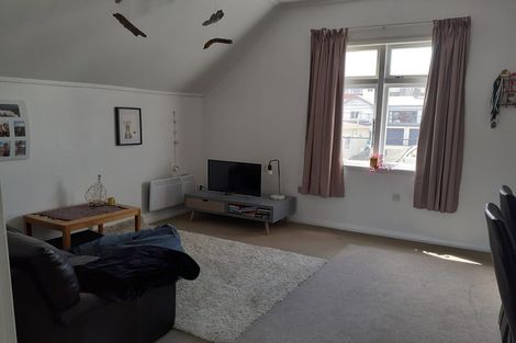 Photo of property in 210 Rintoul Street, Berhampore, Wellington, 6023