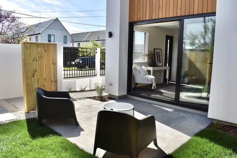 Photo of property in 4/14 Crohane Place, Addington, Christchurch, 8024