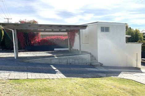 Photo of property in 65 Wilson Road, Balclutha, 9230