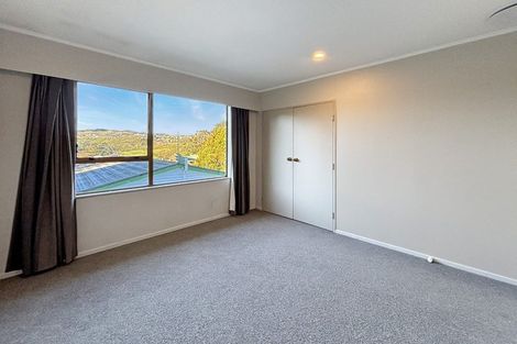 Photo of property in 40 Halswater Drive, Churton Park, Wellington, 6037