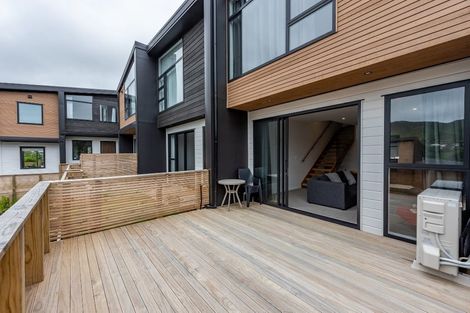 Photo of property in 2/38 Bankot Crescent, Ngaio, Wellington, 6035