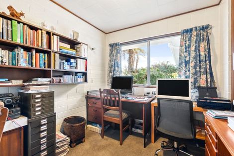 Photo of property in 8 Miller Place, Masterton, 5810