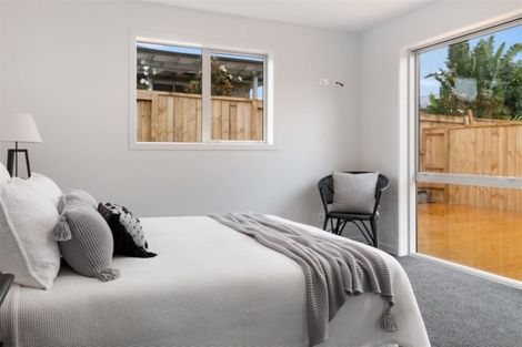 Photo of property in 73 Bert Wall Drive, Omokoroa, 3114