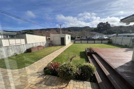 Photo of property in 78 Oxford Street, Tawa, Wellington, 5028