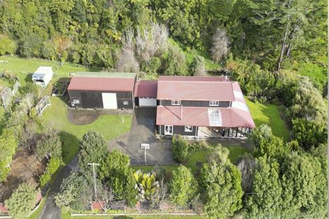 Photo of property in 268 Turitea Road, Turitea, Palmerston North, 4472