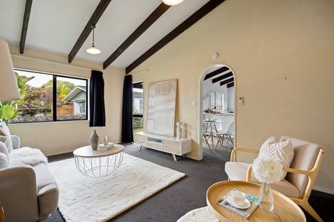 Photo of property in 6a Mahana Road, St Andrews, Hamilton, 3200