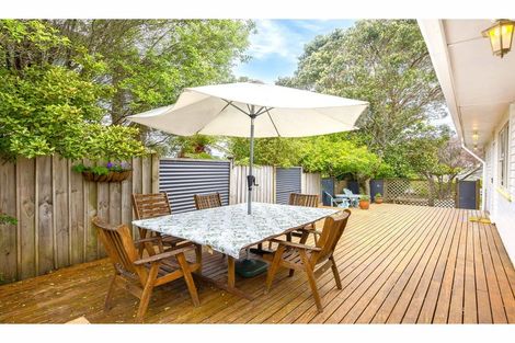 Photo of property in 280 Glengarry Road, Glen Eden, Auckland, 0602