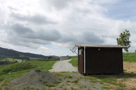 Photo of property in 105 Jumna Road, Maungaturoto, 0587