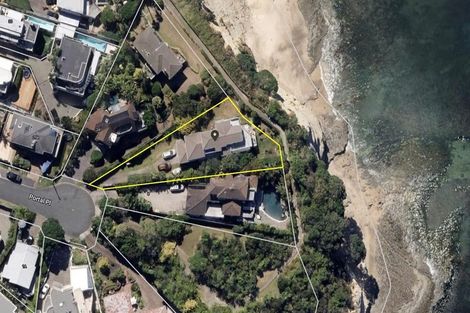 Photo of property in 4 Portal Place, Murrays Bay, Auckland, 0630