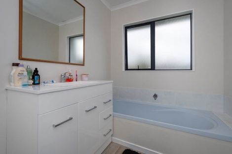 Photo of property in 16 Aaron Place, Brookfield, Tauranga, 3110