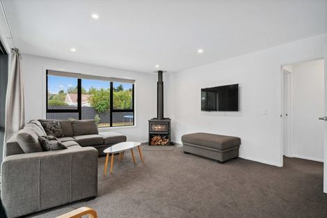 Photo of property in 13 Edna Lane, Lake Hawea, 9382