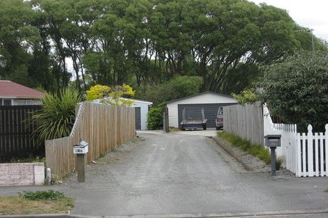 Photo of property in 36b Medina Crescent, Parklands, Christchurch, 8083