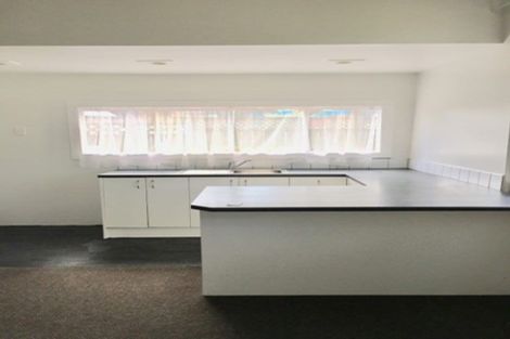 Photo of property in 318 West Coast Road, Glen Eden, Auckland, 0602