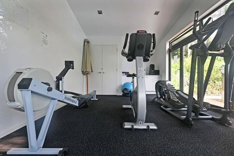 Photo of property in Gulf View Estate, 539a East Coast Road, Browns Bay, Auckland, 0630