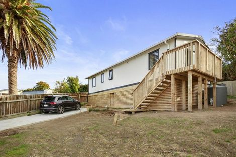 Photo of property in 104a Te Pene Avenue, Titahi Bay, Porirua, 5022