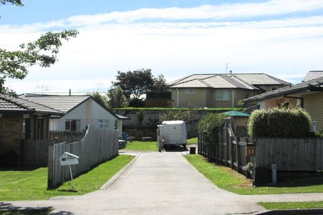 Photo of property in 11 Thornlea Drive, Welcome Bay, Tauranga, 3112