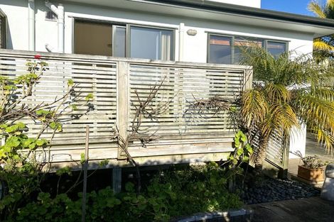 Photo of property in 13 Marbella Crescent, Oteha, Auckland, 0632