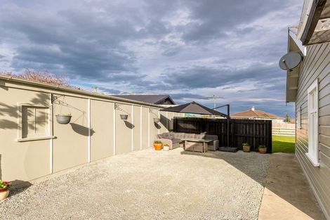 Photo of property in 6 Smith Street, Waimate, 7924