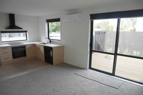Photo of property in 1/407 Hereford Street, Linwood, Christchurch, 8011