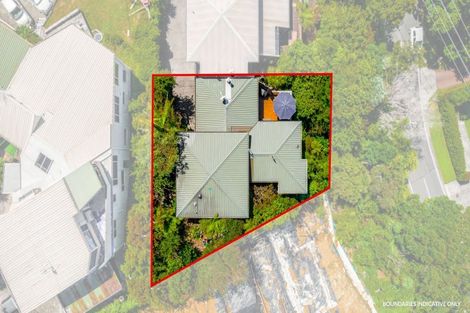 Photo of property in 2/194 Glenvar Road, Torbay, Auckland, 0630