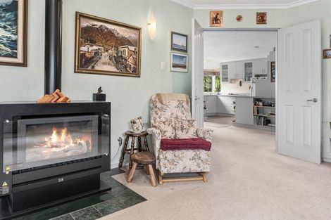 Photo of property in 52 Lynmore Avenue, Lynmore, Rotorua, 3010