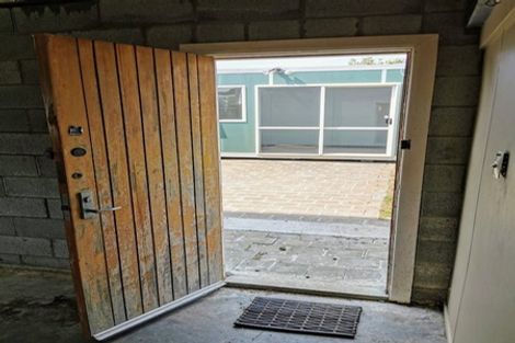 Photo of property in 10a Karaka Street, Castlecliff, Whanganui, 4501