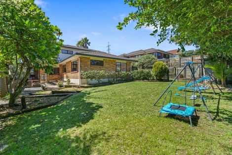 Photo of property in 44 Wairere Road, The Gardens, Auckland, 2105