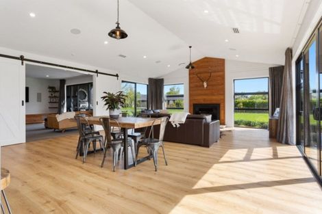 Photo of property in 23 Monarch Park Lane, Leamington, Cambridge, 3432