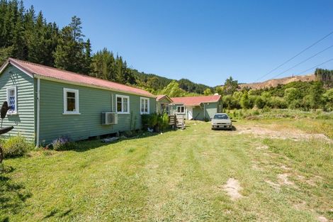 Photo of property in 538 Riwaka-sandy Bay Road, Kaiteriteri, Motueka, 7197