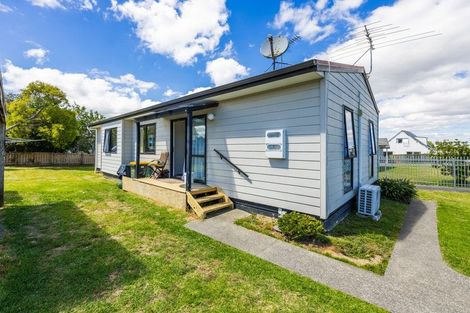 Photo of property in 18 Solveig Place, Randwick Park, Auckland, 2105