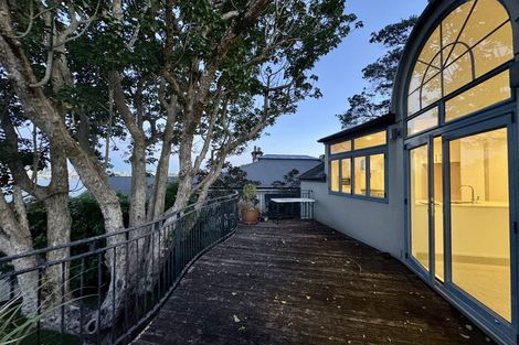 Photo of property in 1/5 Princes Street, Northcote Point, Auckland, 0627