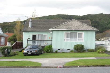 Photo of property in 81 Seddon Street, Naenae, Lower Hutt, 5011