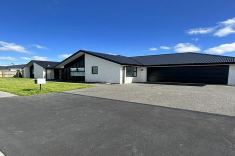 Photo of property in 12 Beckford Way, Rolleston, 7614