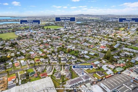 Photo of property in 2/60 Kelman Road, Kelston, Auckland, 0602
