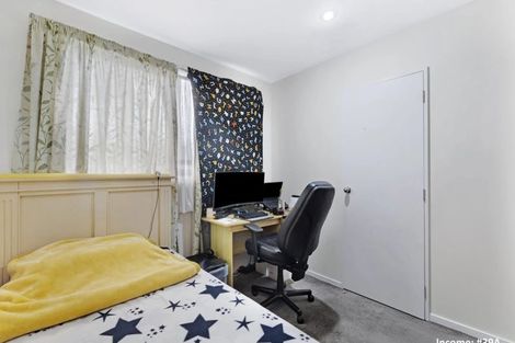 Photo of property in 39 Casuarina Road, Half Moon Bay, Auckland, 2012