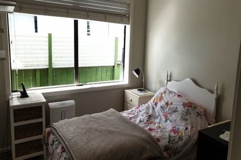 Photo of property in 1/123 Chivalry Road, Glenfield, Auckland, 0629