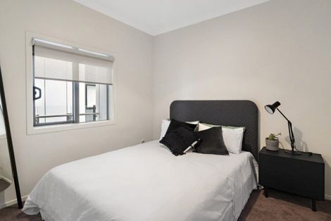 Photo of property in 239a Beach Haven Road, Birkdale, Auckland, 0626